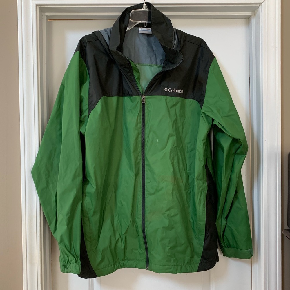 Men’s Columbia Rain Coat size Large